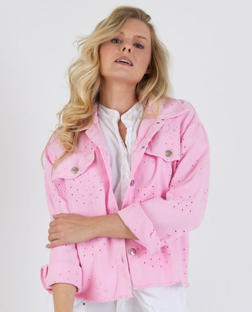 Jeansjacke in Rosa mit Lochstickerei