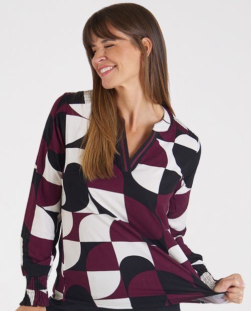 Bluse mit Smokdetails