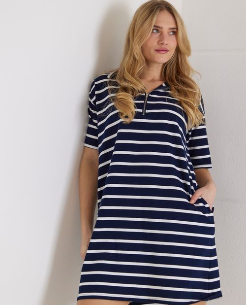 Gestreiftes Kleid aus...