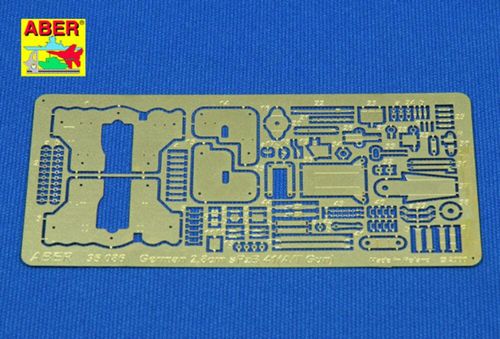2,8cm sPzB41 (A/T gun) also...