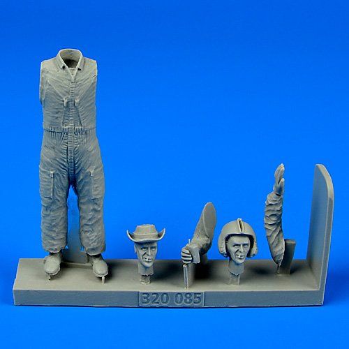 US Army Helicopter pilot -...