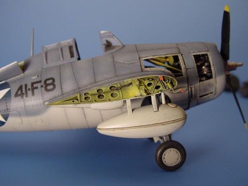 F4F-4 Wildcat - Wingfold set...