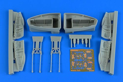 Beaufighter TF.X - Wheel bay...