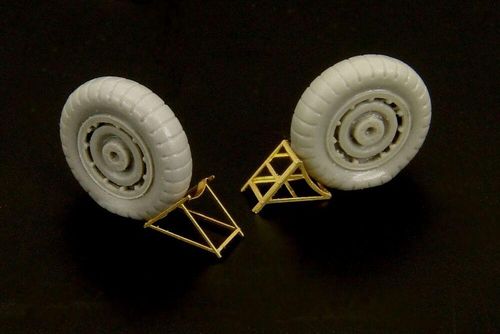 Luftwaffe wheel chocks (two...
