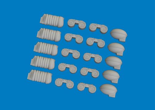 MG 15 magazines & case...