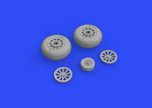 P-51D - Wheels block tread...