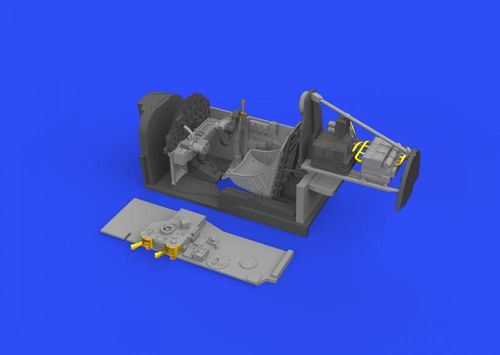 P-38F Lightning - Cockpit...