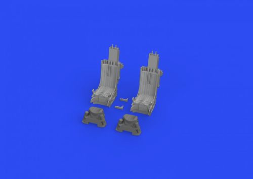 Su-27UB - Ejection seats...