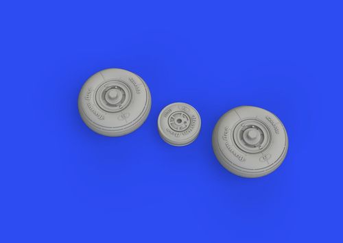 Z-326/526 - Wheels [Eduard]