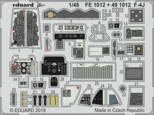 Phantom F-4J [Academy]