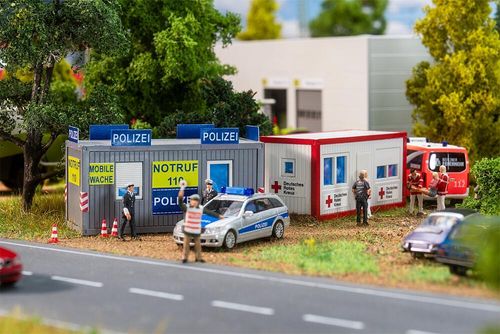 Bürocontainer Polizei und DRK