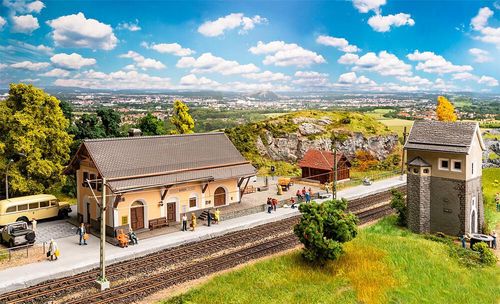 Bahnhof-Set Susch