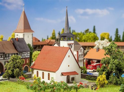 Kirche mit Spitzdach