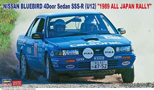 Nissan Bluebird 4-Türer Sedan...