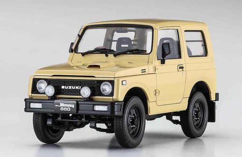 Suzuki Jimmy mit Holzlenkrad