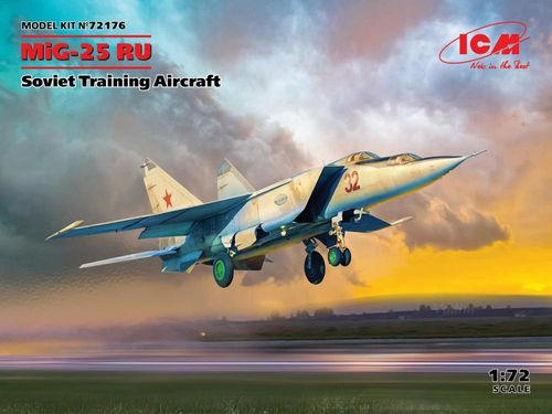 MiG-25 RU, Soviet Training...