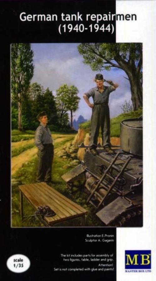 Deutscher Panzermechaniker...