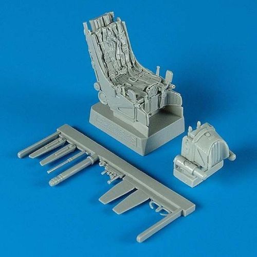 Su-27 - Ejection seat with...