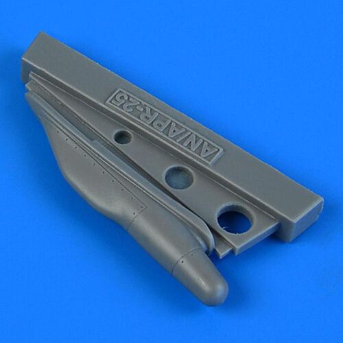 F-4B Phantom II - Chin pod...