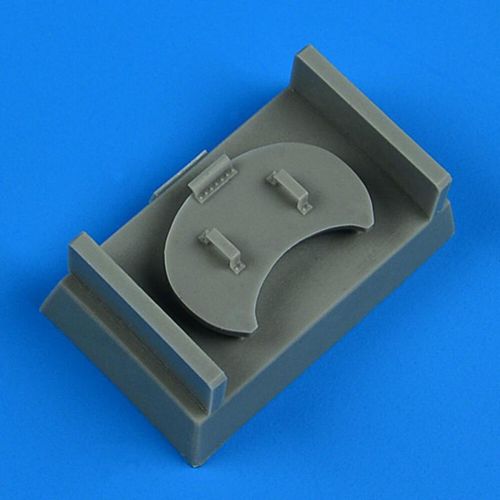 F-8 Crusader - FOD covers...