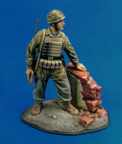 Italian paratrooper - WWII