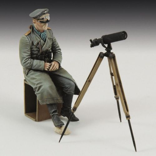 Erwin Rommel with tripod...