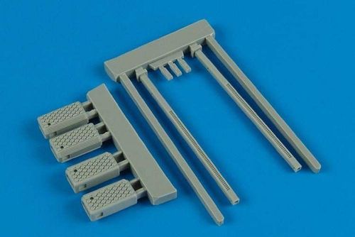 US. Navy poly. wheel chock...