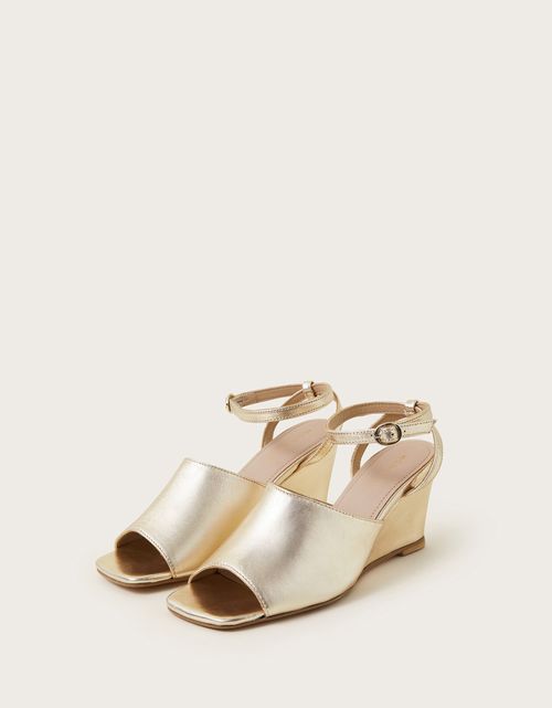 Wedge Sandals Gold