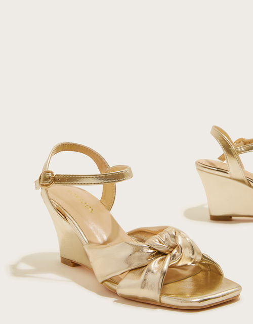 Knot Front Wedges Gold