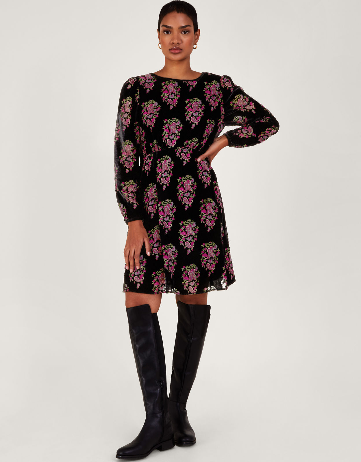 Callie crane embroidered midi dress deals