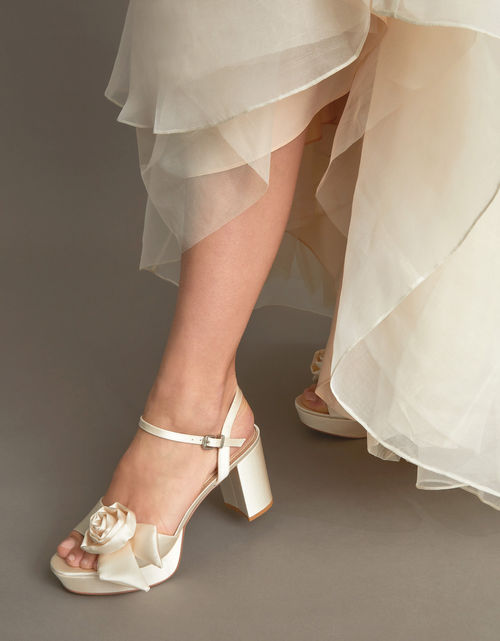 Rosette Platform Sandals Ivory