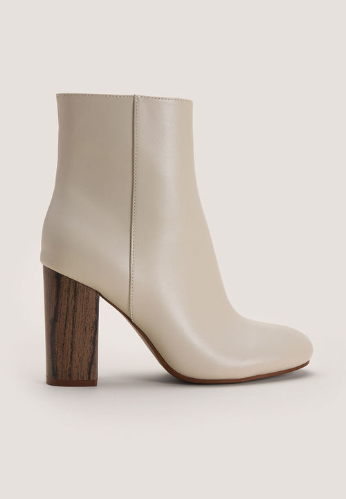 Womens Ecru Almond Toe Ankle...