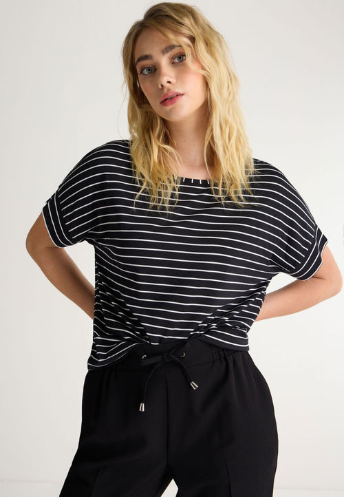 Womens Black and White Stripe...