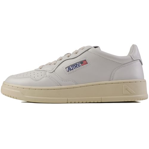 Womens Medalist Low Sneakers...