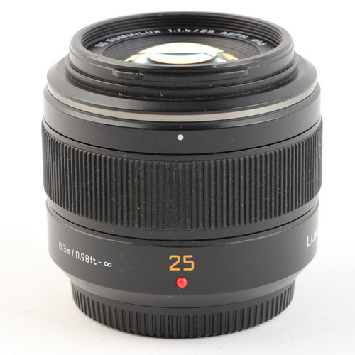 USED Panasonic 25mm f1.4 Leica DG Summilux Micro Four Thirds lens