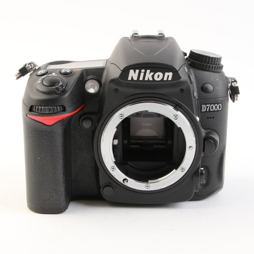 USED Nikon D7000 Digital SLR...
