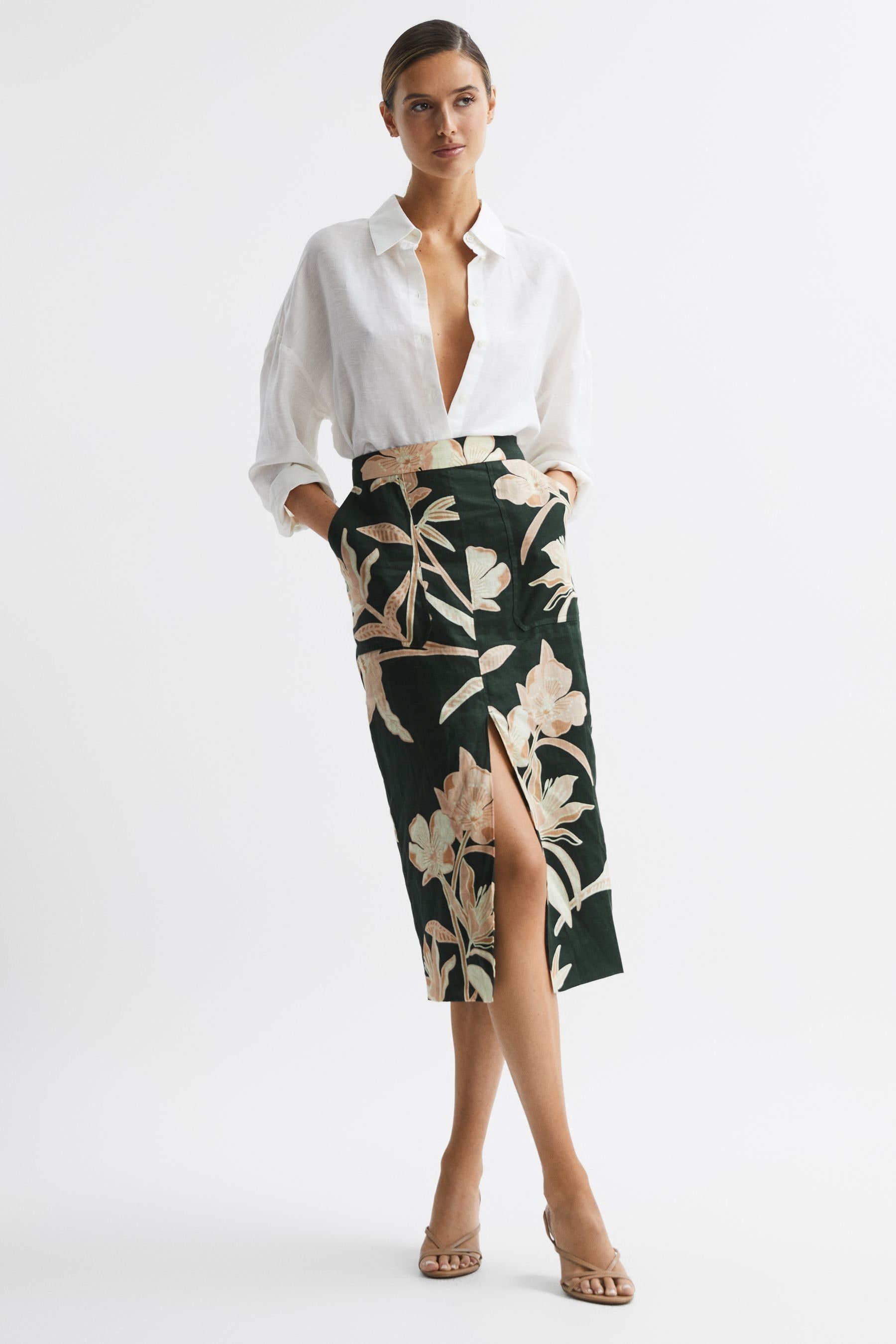 Reiss Armelle Floral Printed Midi Skirt in Multi White Womens
