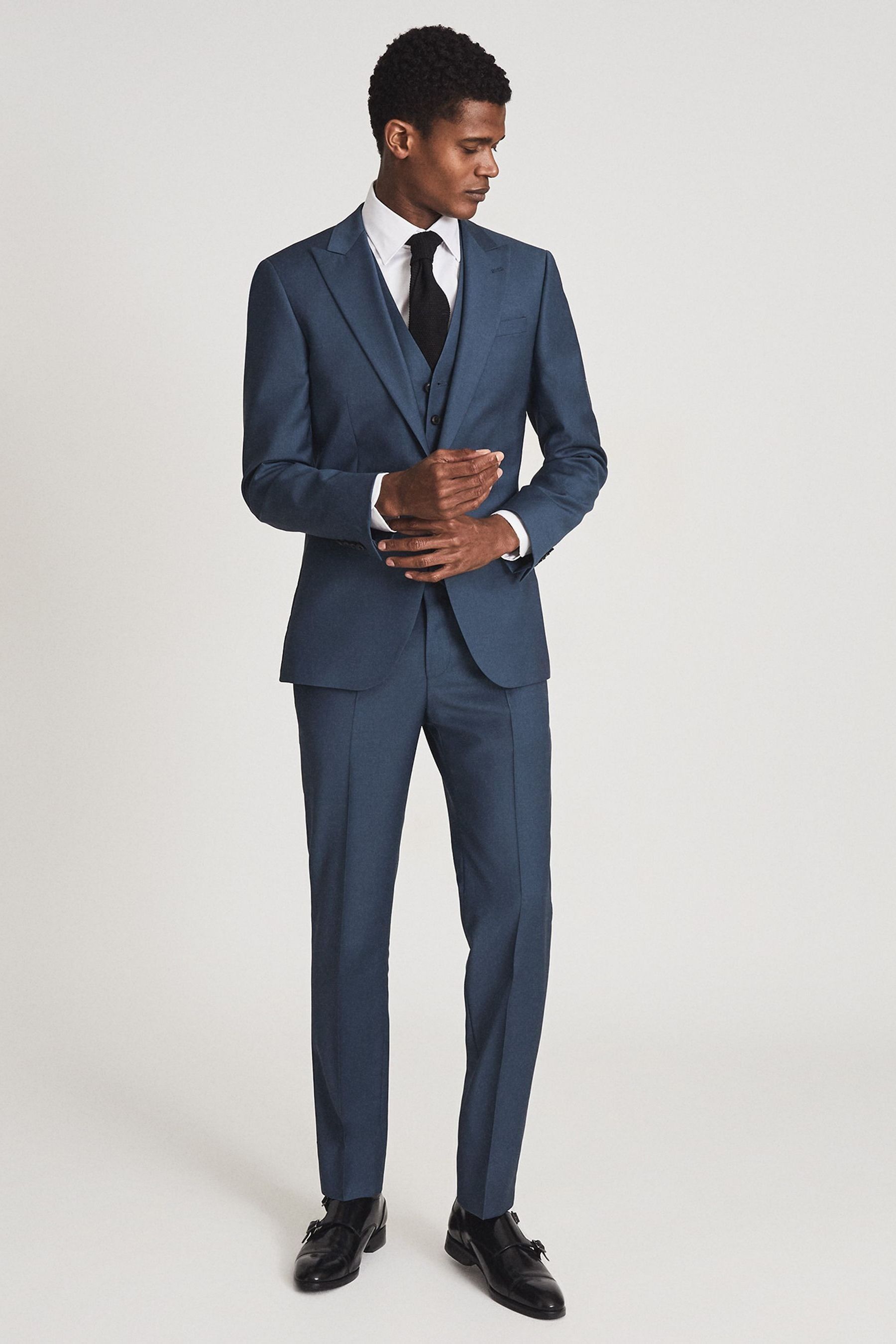Reiss Terrance Slim Fit Waistcoat in Airforce Blue Mens Size