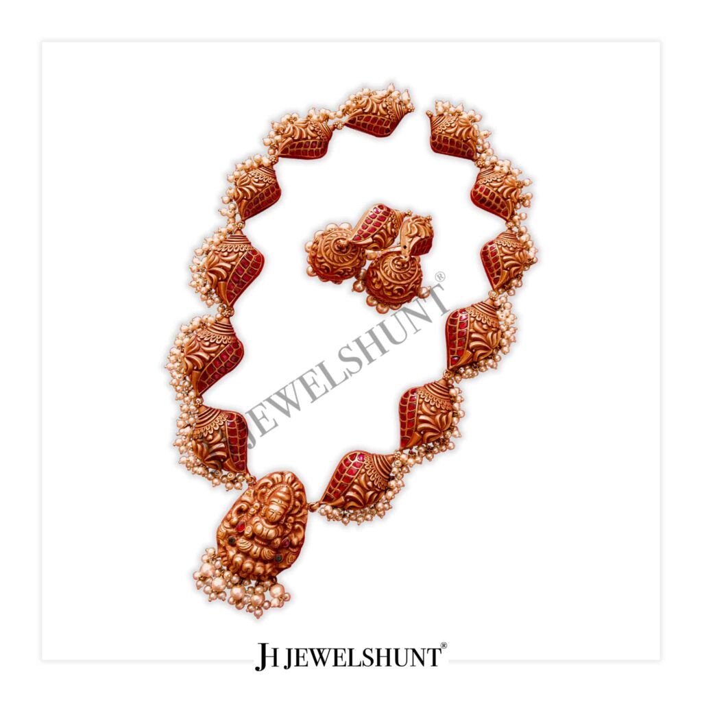 Nakashi Kundan Shanka Necklace