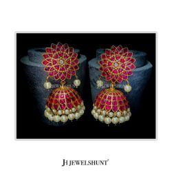 Lotus Kundan With Kundan Big Jhumka With Hanging Pearls