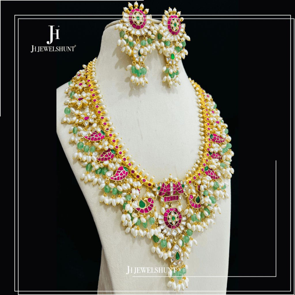 Kundan jadau Guttupusallu Haram with earrings - Image 2