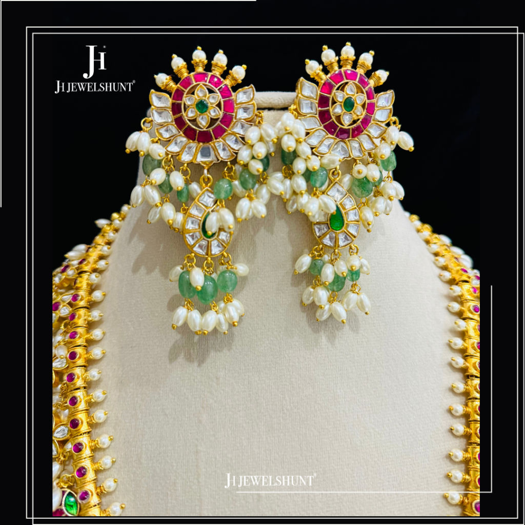 Kundan jadau Guttupusallu Haram with earrings - Image 3