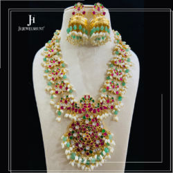 Exclusive Kundan jadau long Haram with earring
