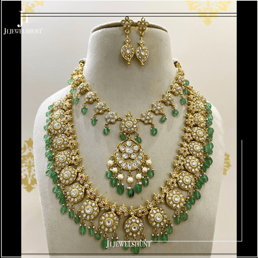 White Kundan Jadau Bridal Necklace with earrings