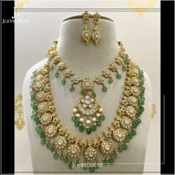 White Kundan Jadau Bridal Necklace with earrings