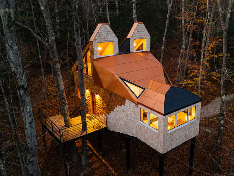 The Copper Fox Treehouse