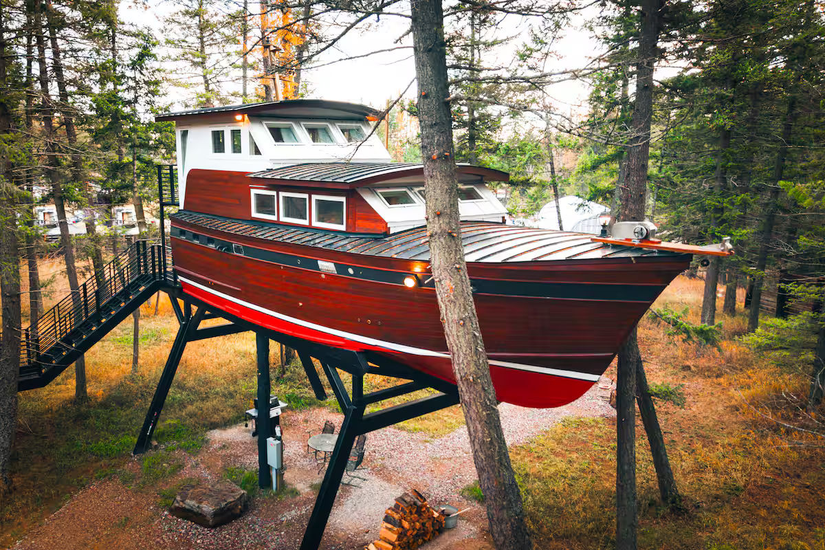 The Beverly Boat