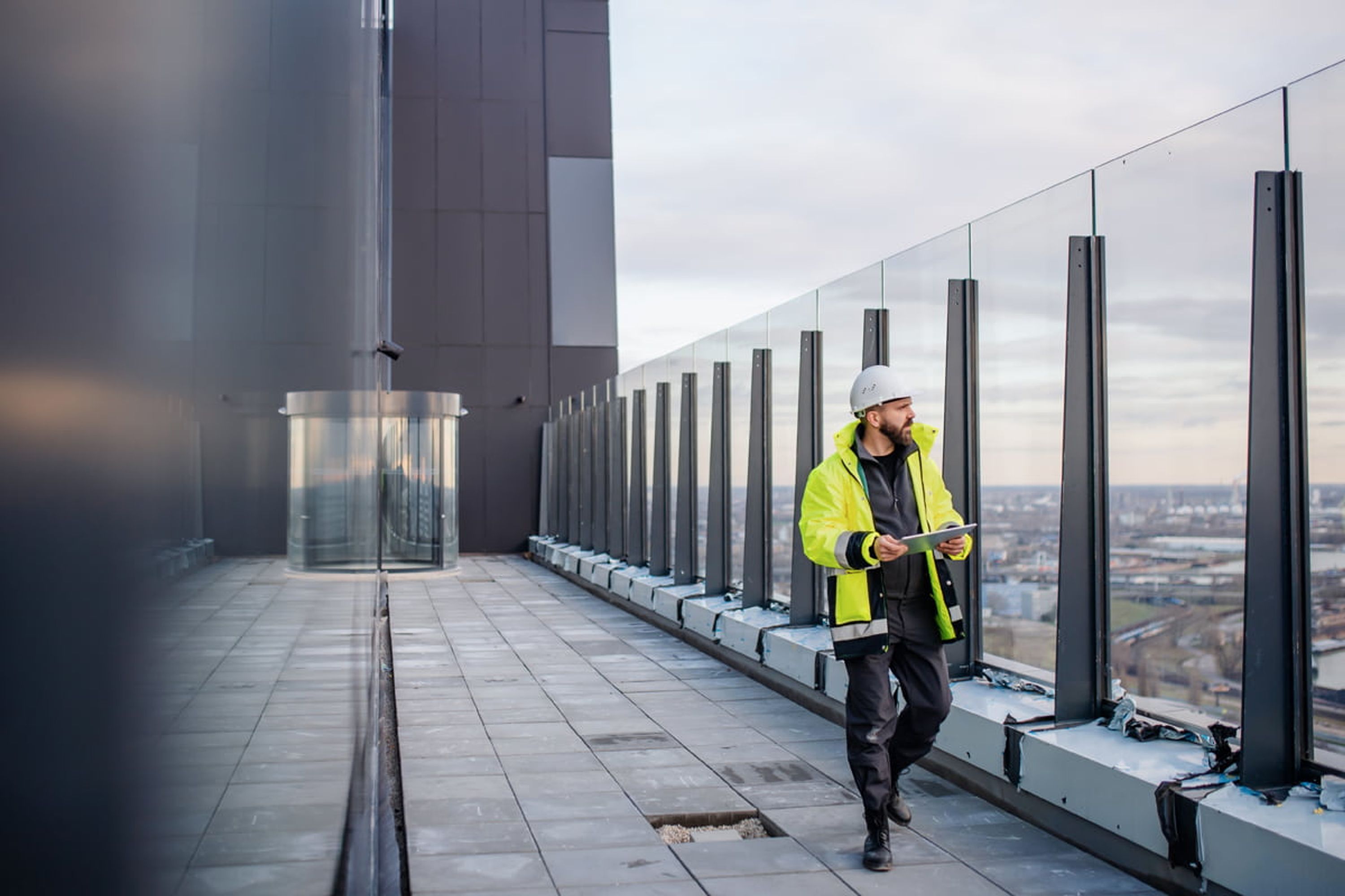BIM Konstrukteur auf Begehung Relis AG