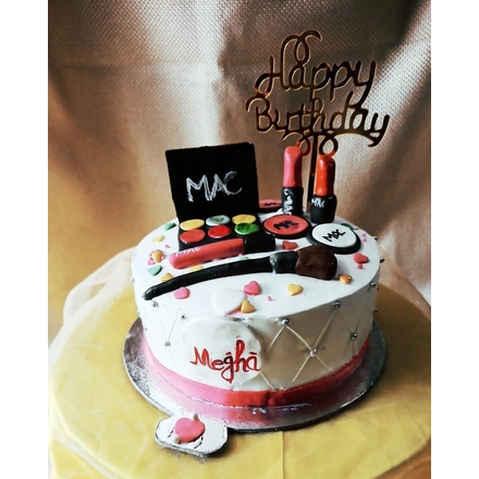 Makeup themed cake