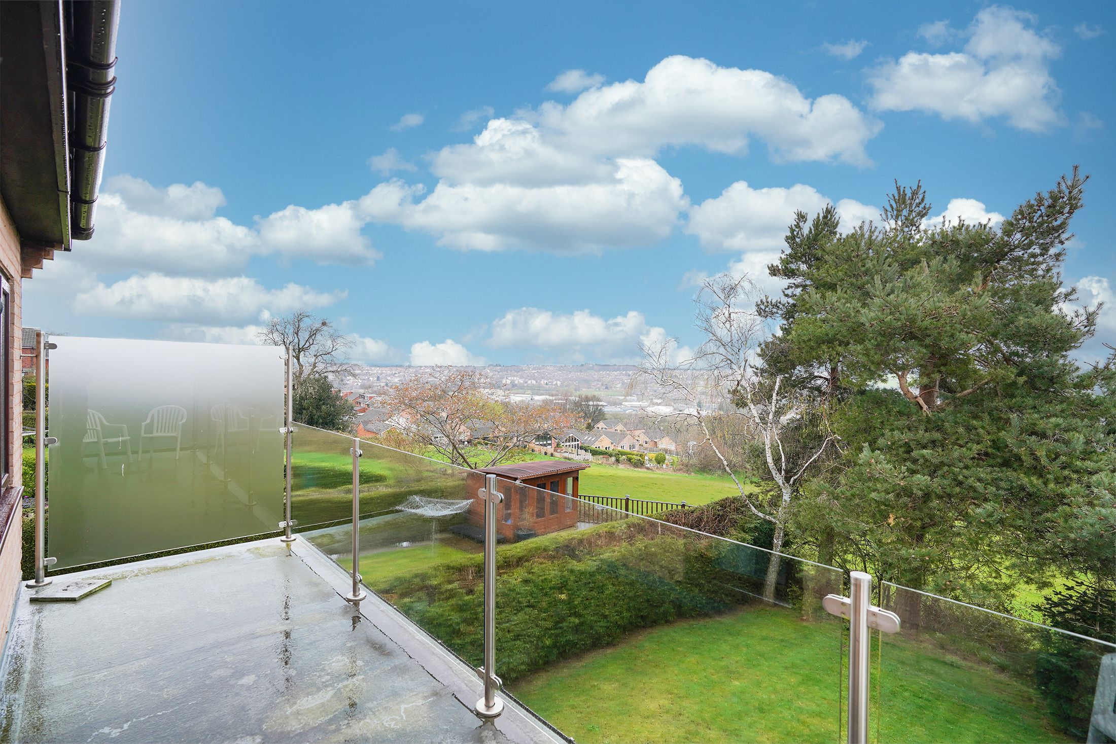 Shakespeare Crescent, Dronfield, S18 Street